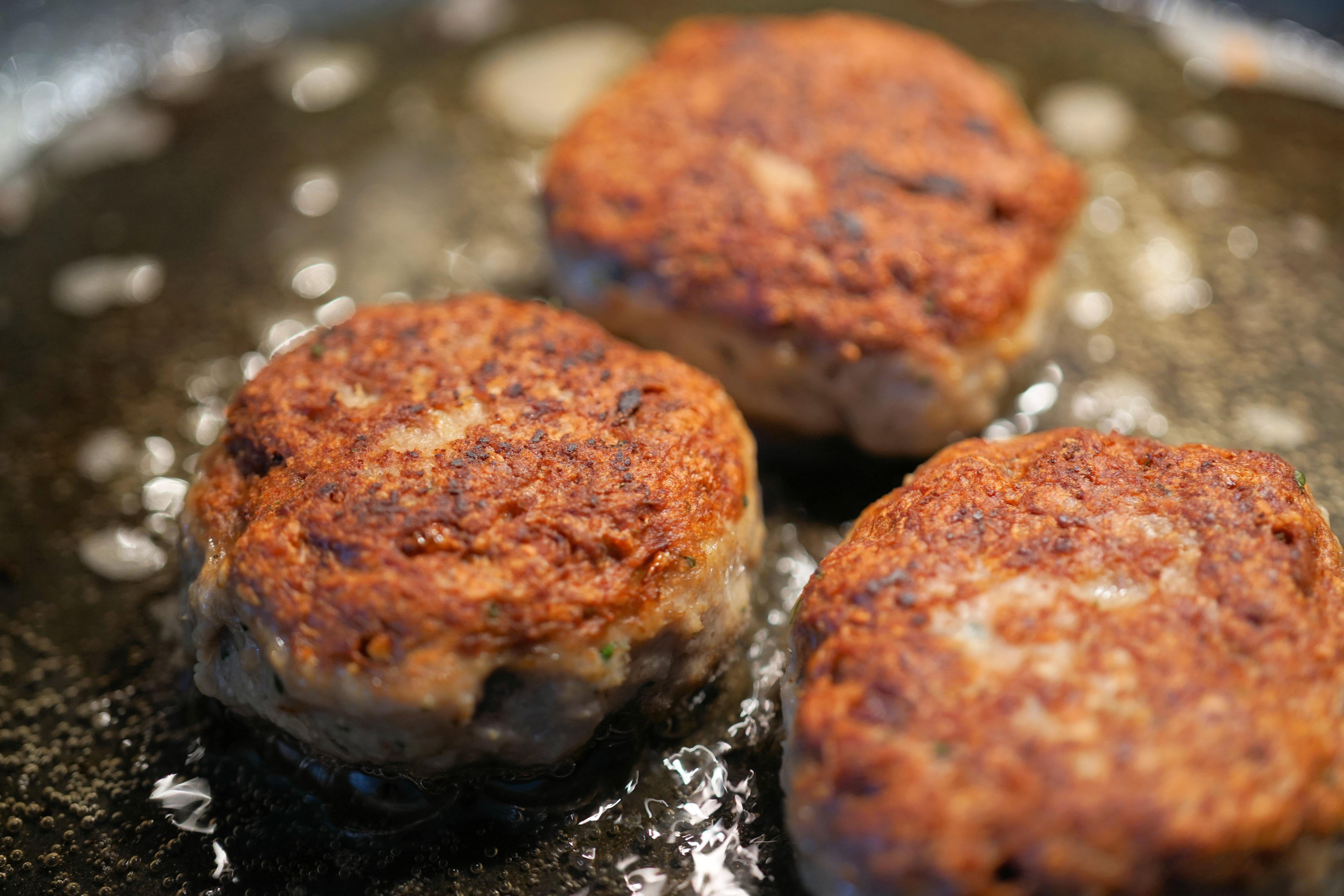 Boulette im Brötchen